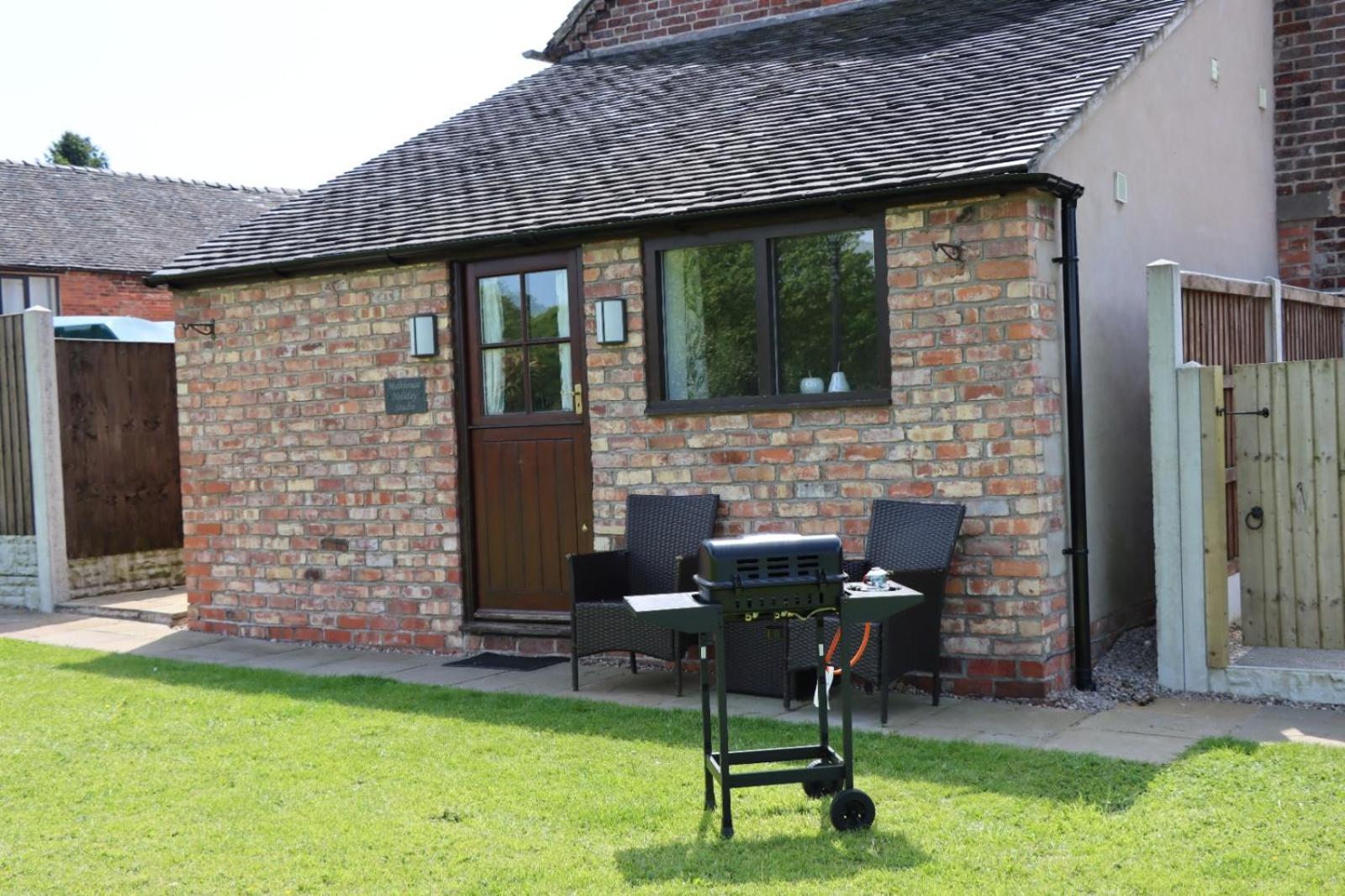 Malthouse Farm Cottage Studio Dilhorne Exterior foto